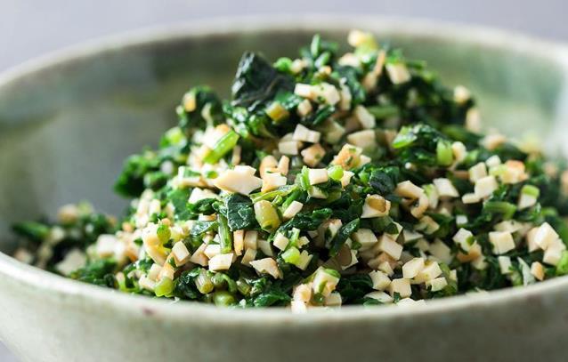 Malantou Tossed with Dried Tofu